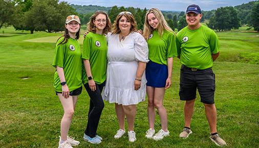 Honors students at Golf Classic